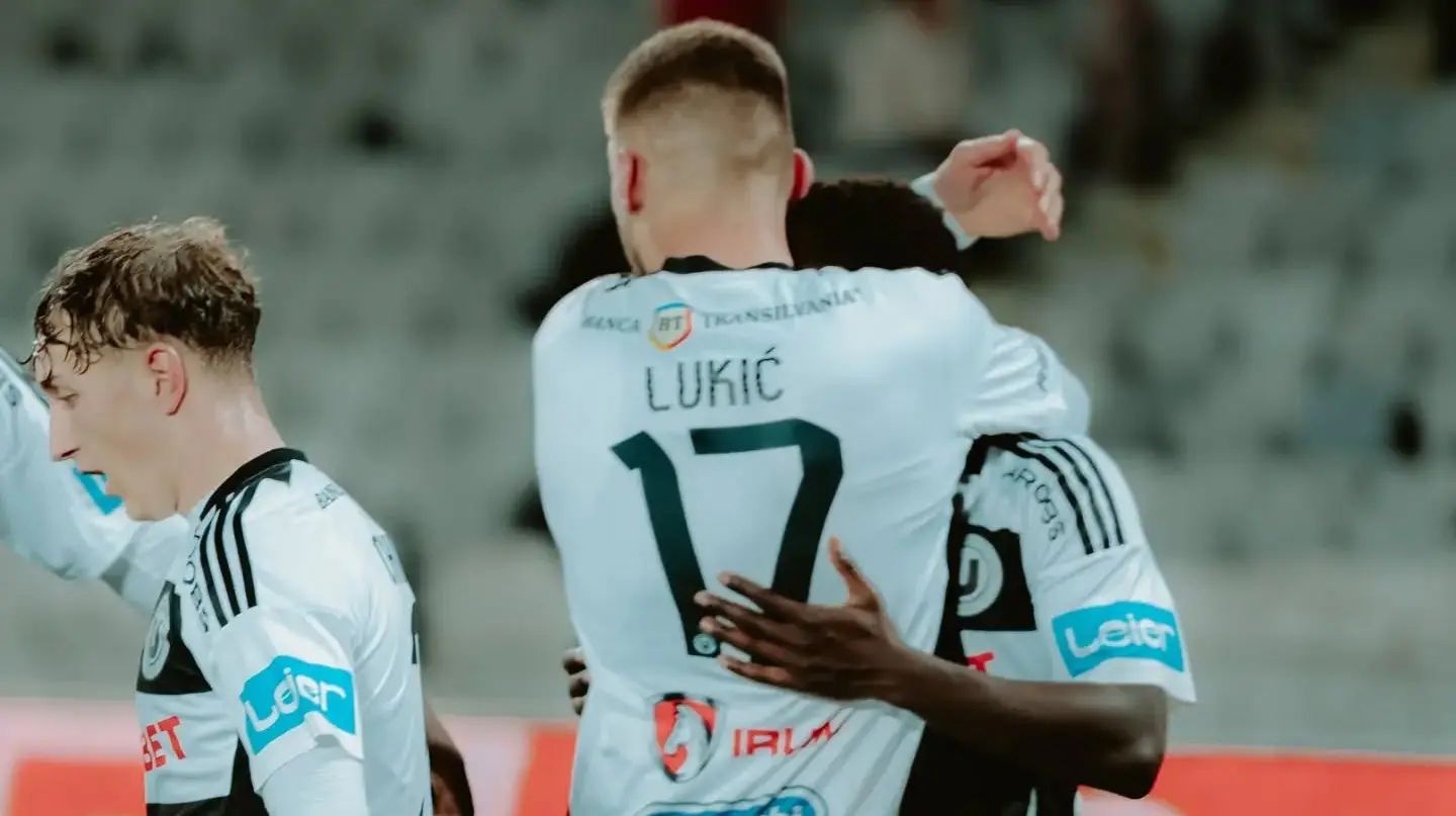 Universitatea Cluj s-a calificat în semifinalele Cupei României