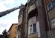 Atenţie! La Zalău cade tencuiala de pe blocuri
