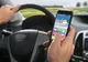 Sute de șoferi au fost amendați pentru că vorbeau la telefon în trafic