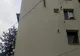 Vântul desprinde bucăţi de tablă de pe blocurile din Zalău. Pompierii, chemaţi în ajutor