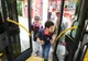 Pe toată perioada anului școlar elevii beneficiază de transport gratuit 
